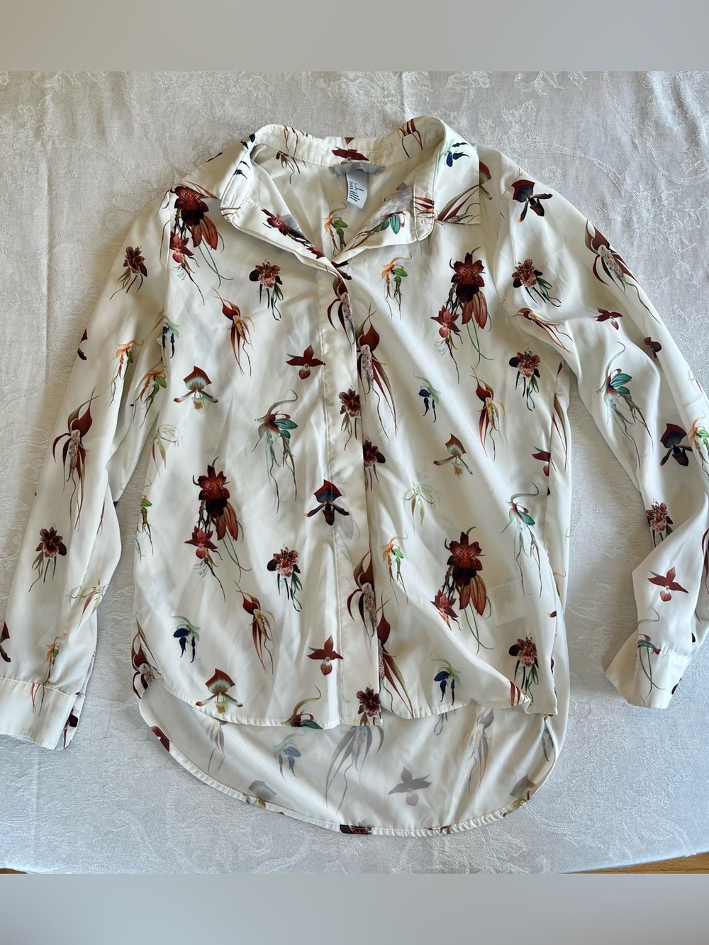 H&M Silky Orchid Pattern Long Sleeved Button-Down Shirt